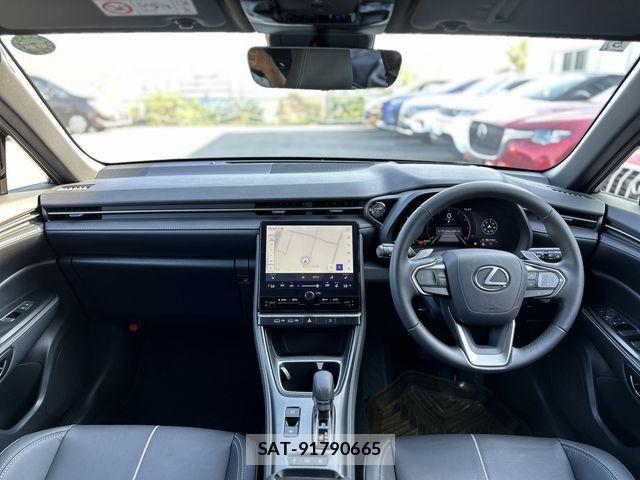 Lexus LBX 2024-05 429045-1