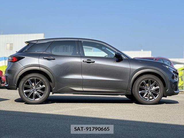 Lexus LBX 2024-05 429045-26