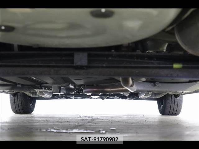 Toyota SIENTA 2022-01 350996-25