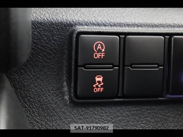 Toyota SIENTA 2022-01 350996-3