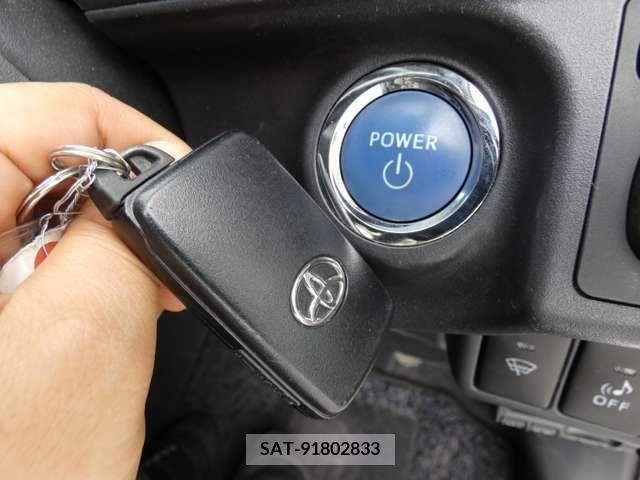 Toyota AQUA 2015-02 292284-12