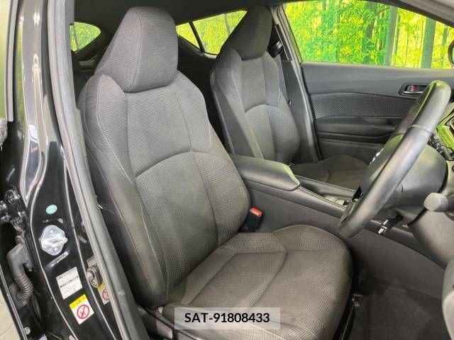 Toyota C-HR 2017-06 264071-8