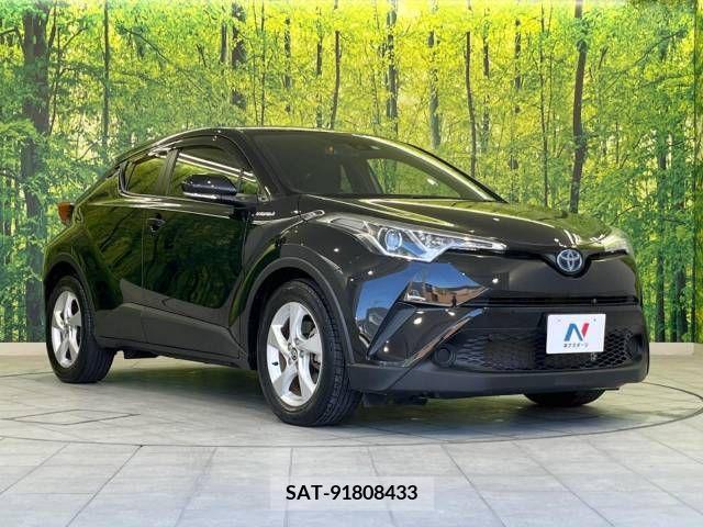 Toyota C-HR 2017-06 264071-16