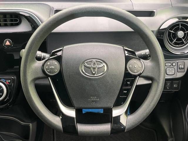 Toyota AQUA 2018-10 187190-11