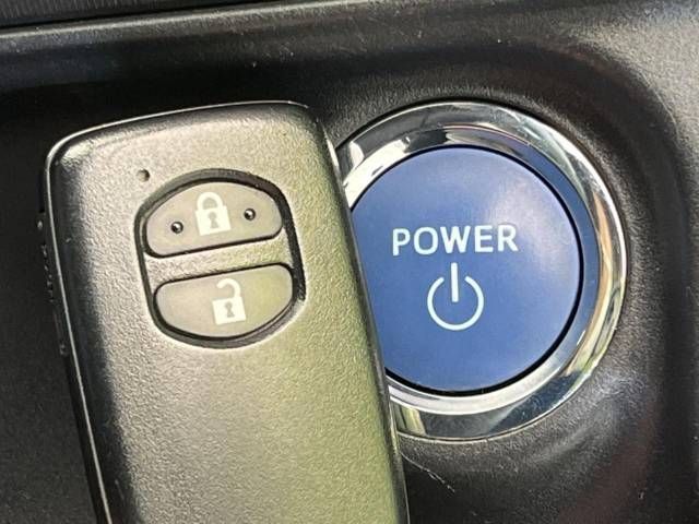 Toyota AQUA 2018-10 187190-6
