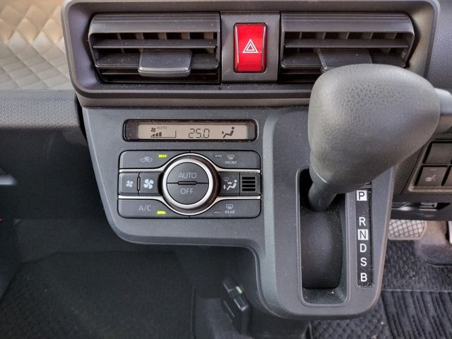 Daihatsu TANTO 2019-08 182628-23