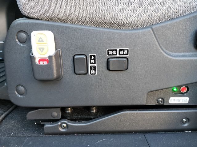 Daihatsu TANTO 2019-08 182628-12