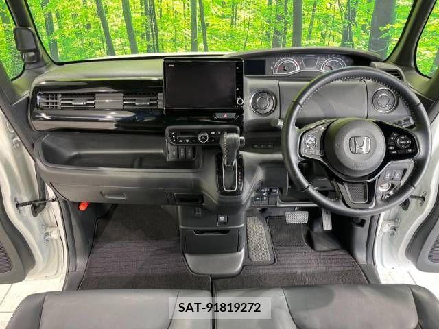 Honda N BOX CUSTOM 2021-07 279196-1