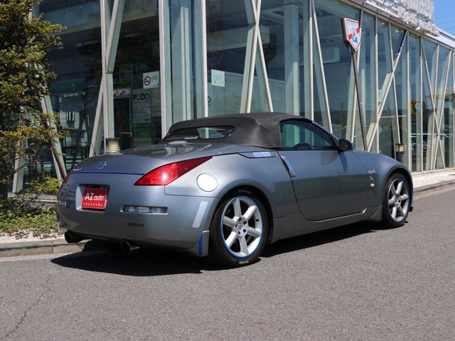 Nissan FAIRLADY Z 2004-01 2762-22