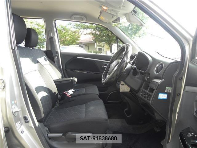 Suzuki WAGON R 2014-11 327076-8