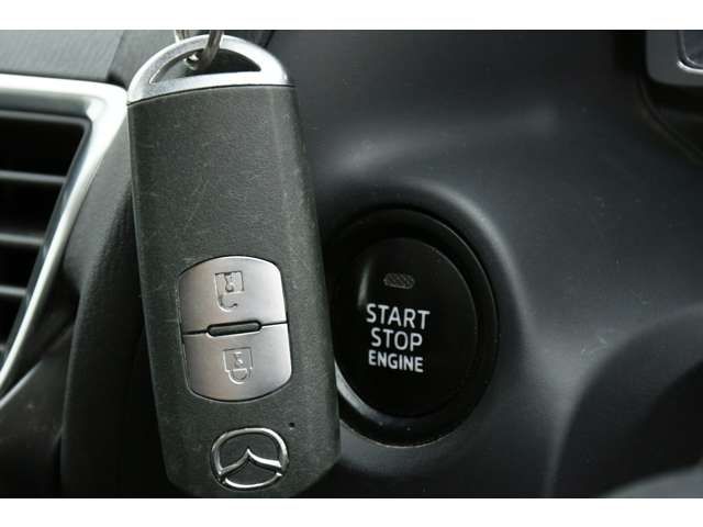 Mazda AXELA SPORT 2016-09 16367-17