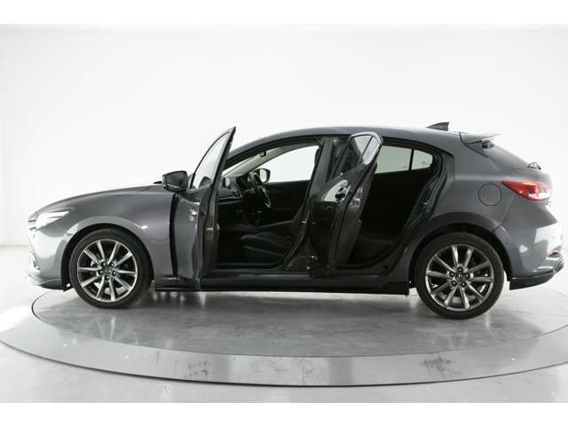 Mazda AXELA SPORT 2016-09 16367-16
