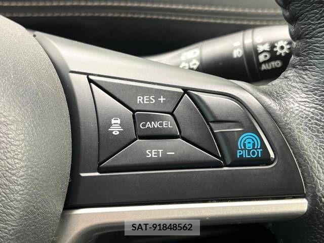 Nissan SERENA 2019-02 379855-4