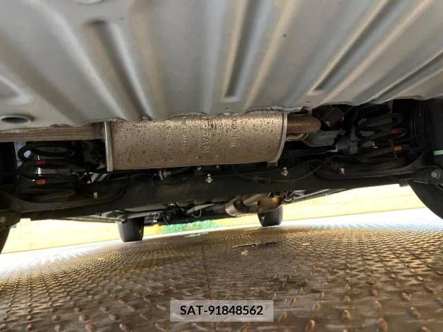 Nissan SERENA 2019-02 379855-19