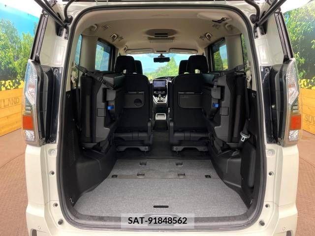 Nissan SERENA 2019-02 379855-10