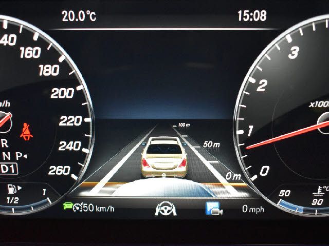 Mercedes Benz E-CLASS 2018-07 25384-5