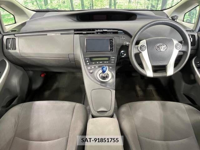 Toyota PRIUS 2009-06 393339-1