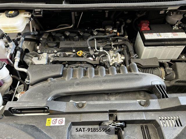 Toyota VOXY 2022-04 372497-28