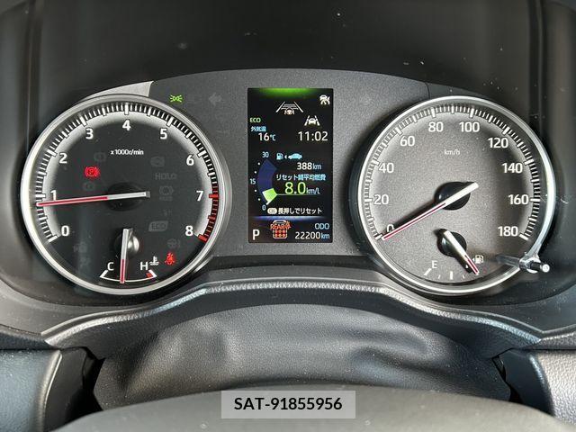 Toyota VOXY 2022-04 372497-17
