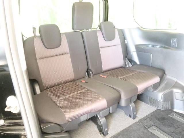 Nissan SERENA 2019-08 12942-10