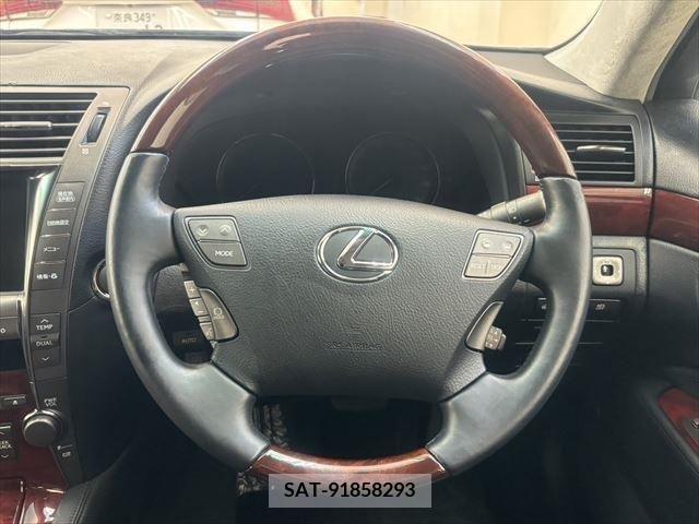 Lexus LS 2008-01 362865-9
