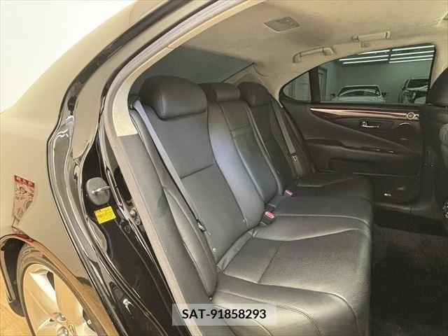 Lexus LS 2008-01 362865-7