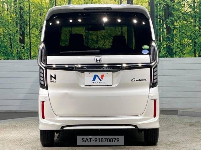 Honda N BOX 2019-03 243762-15