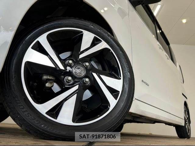 Nissan ROOX 2022-03 223691-18
