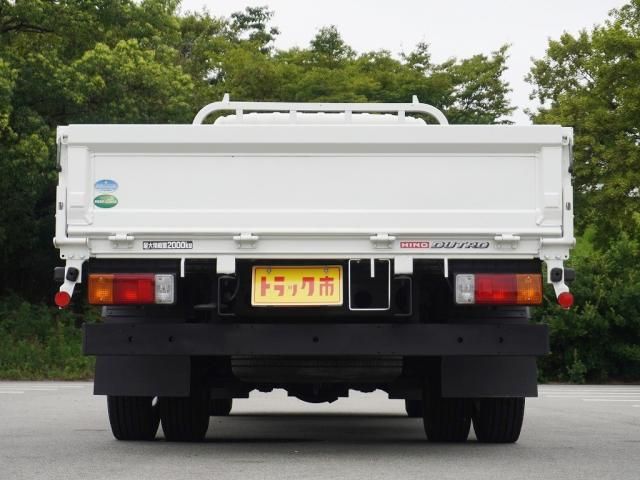 Hino DUTRO 2017-11 196214-5