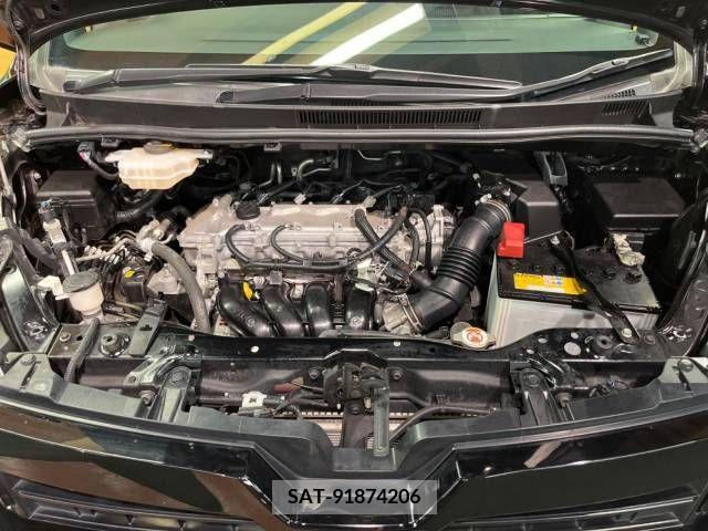 Toyota VOXY 2018-11 370480-18