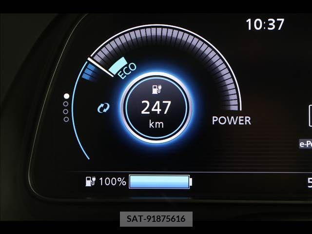 Nissan LEAF 2019-06 329664-2