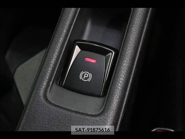 Nissan LEAF 2019-06 329664-9