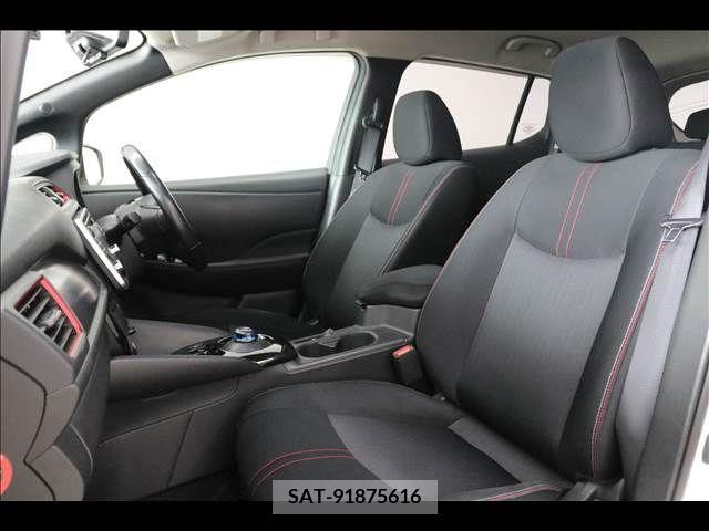 Nissan LEAF 2019-06 329664-17