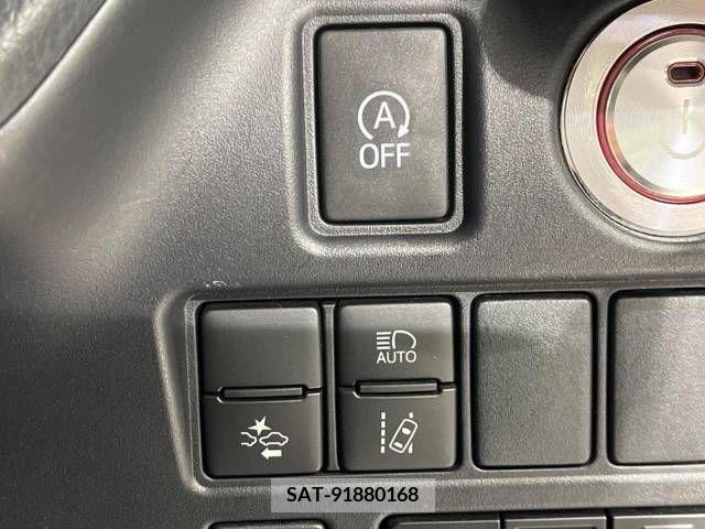 Toyota VOXY 2018-03 211903-5