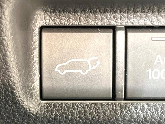 Toyota RAV4 2019-09 188655-6