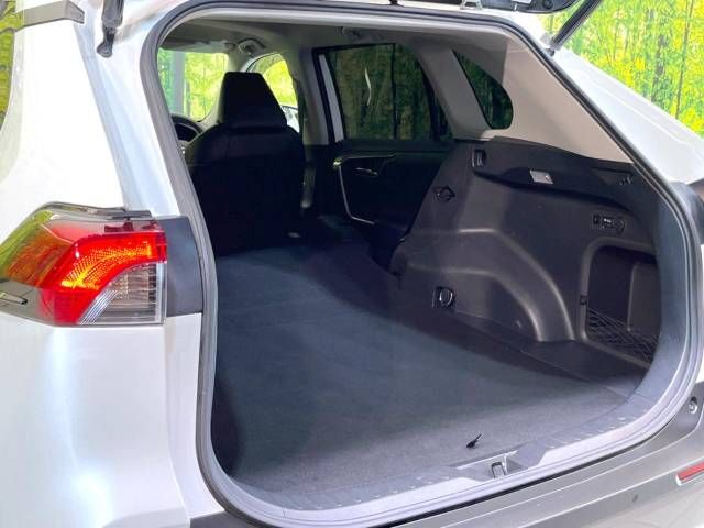 Toyota RAV4 2019-09 188655-10