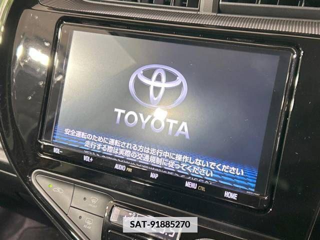 Toyota AQUA 2019-08 381785-2