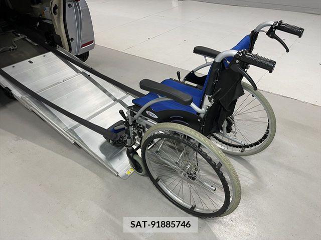 Honda N BOX 2019-05 307458-4