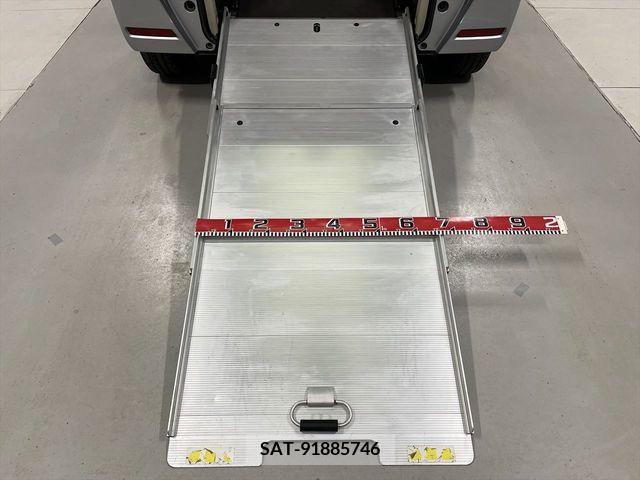 Honda N BOX 2019-05 307458-3