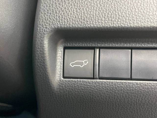 Toyota HARRIER 2021-02 10575-7