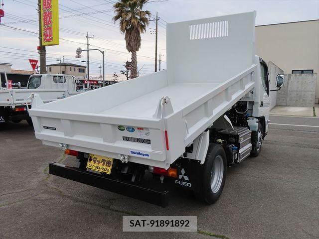 Mitsubishi CANTER 2023-09 226812-2