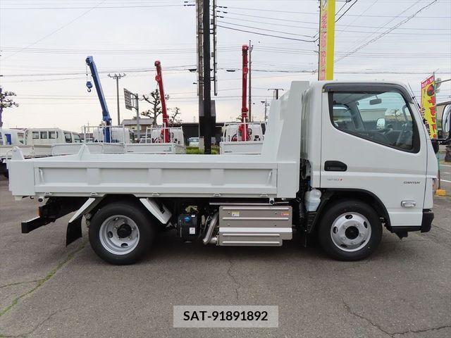 Mitsubishi CANTER 2023-09 226812-5