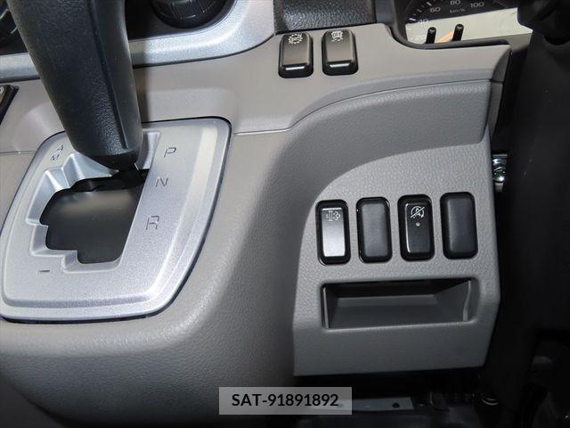 Mitsubishi CANTER 2023-09 226812-10
