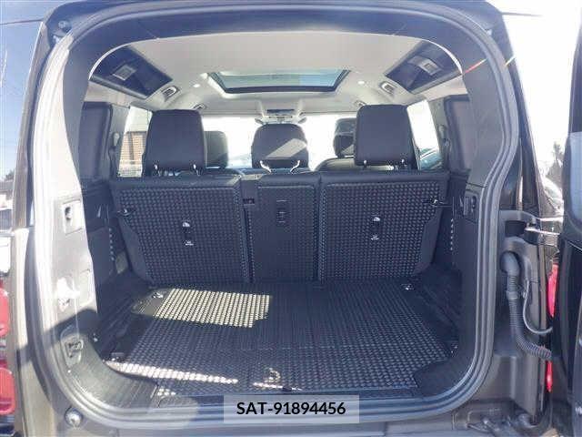 ROVER DEFENDER 2023-05 213854-8