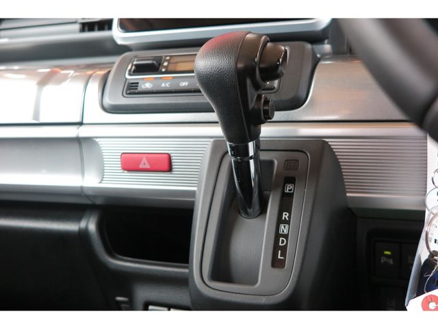 Suzuki SPACIA 2019-02 22715-19