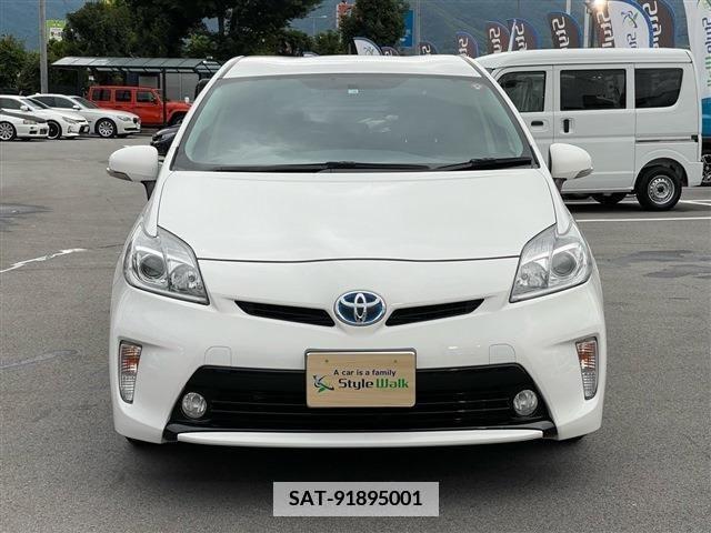 Toyota PRIUS 2012-06 347217-1