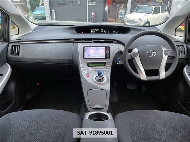 Toyota PRIUS 2012-06 347217-8