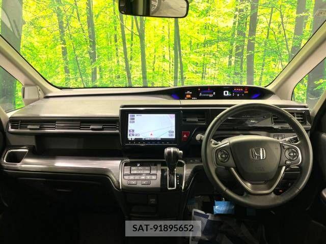 Honda STEP WGN 2016-05 286169-1