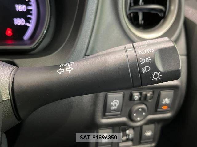 Nissan NOTE 2016-08 280947-7