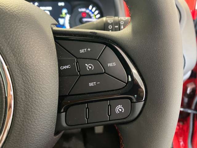 Jeep RENEGADE 2022-06 196712-6